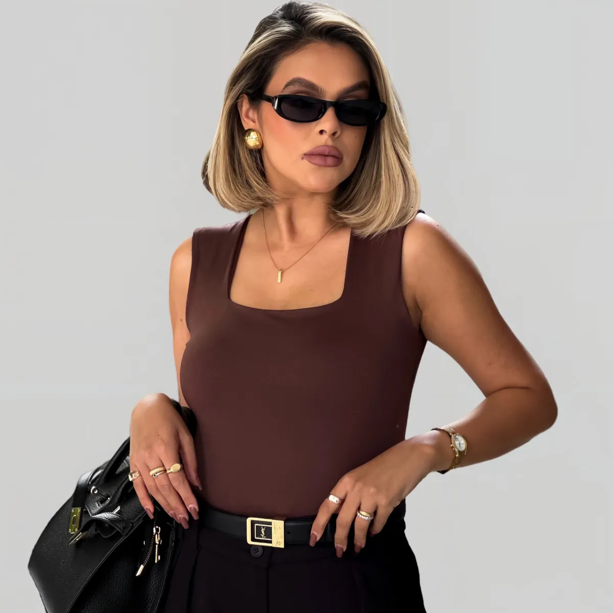 Blusa Regata Feminina Decote Quadrado Alça Grossa Casual e Confortável